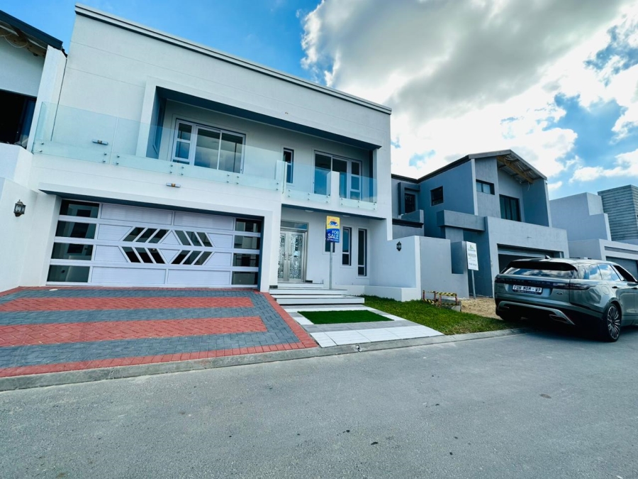 4 Bedroom Property for Sale in Sandown Western Cape